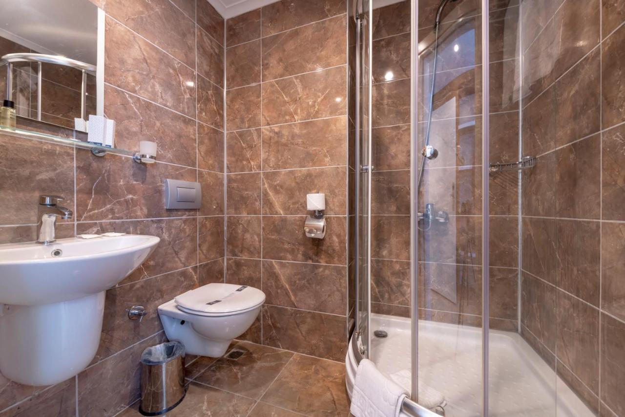 A Hotel Сиде Екстериор снимка